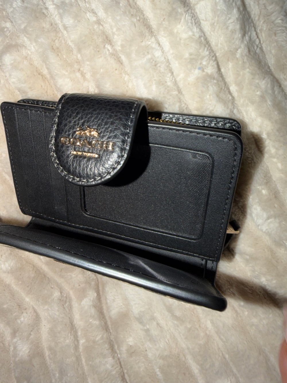 Coach Medium corner zip walletLeopard-Print Leather - Picture 5 of 7